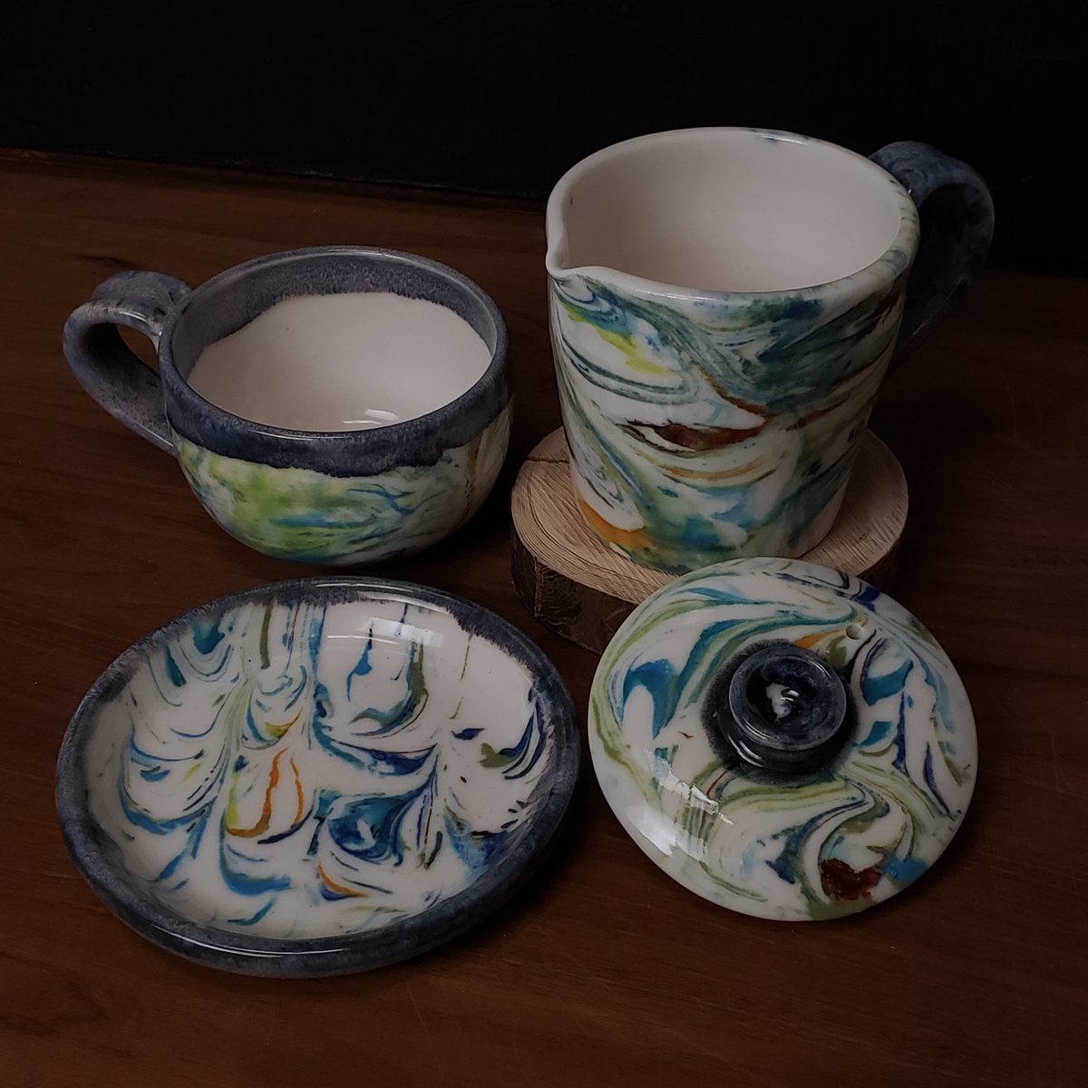 Image of 6 oz. (175 ml) Marbled Tea Steeper with Cup and Saucer 04202505