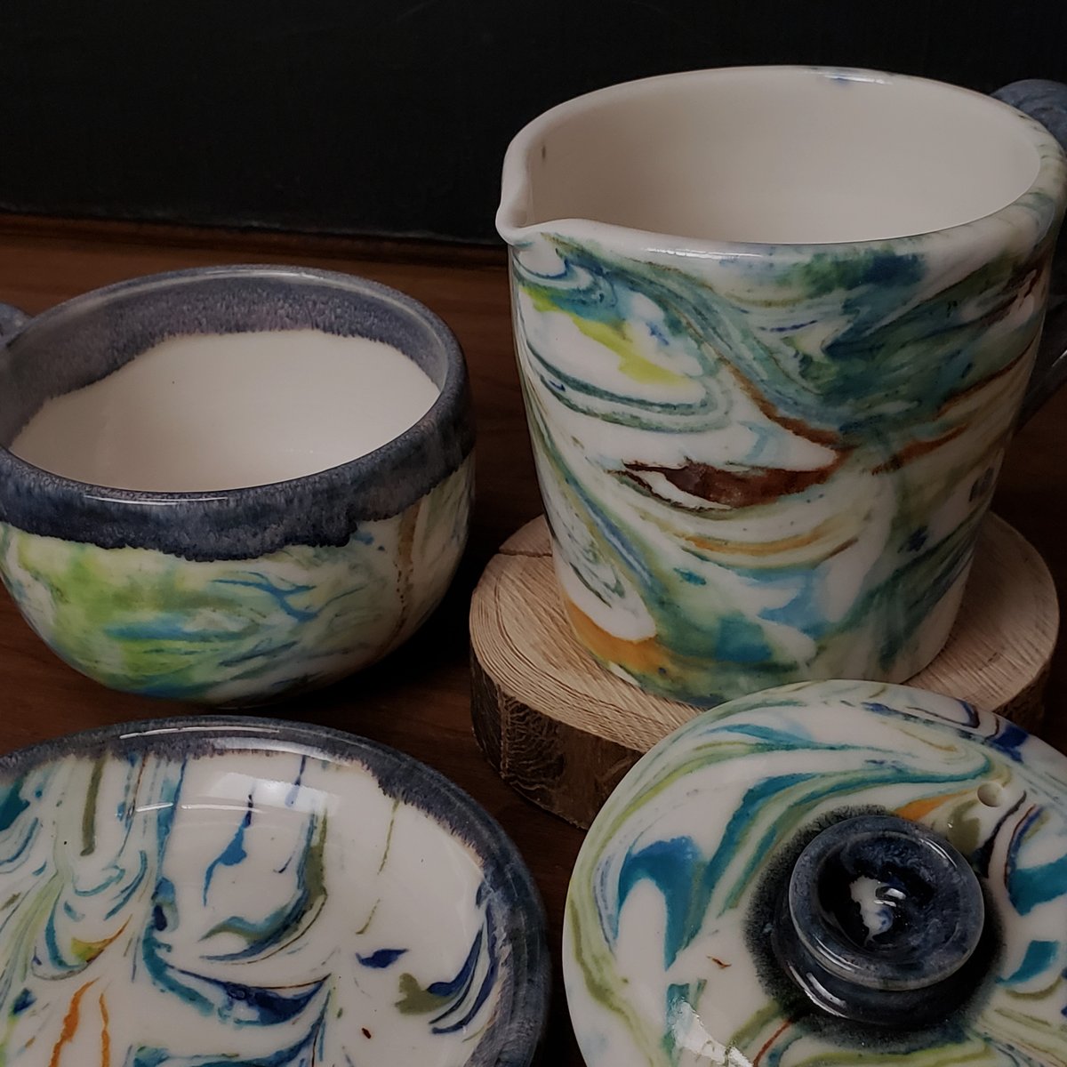 Image of 6 oz. (175 ml) Marbled Tea Steeper with Cup and Saucer 04202505