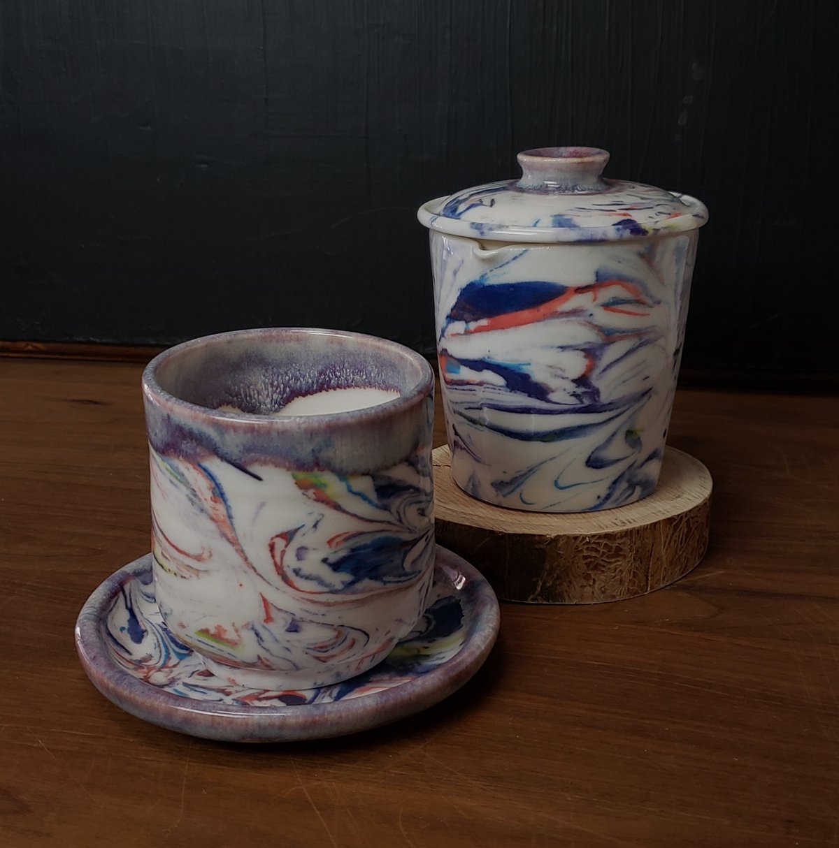 Image of 6 oz. (175ml) Marbled Tea Steeper with Cup and Saucer 04202506