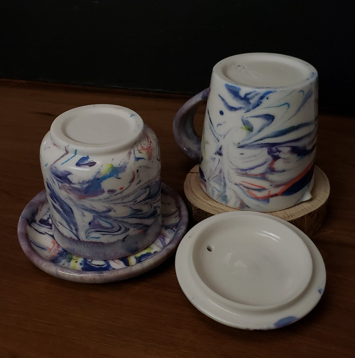 Image of 6 oz. (175ml) Marbled Tea Steeper with Cup and Saucer 04202506