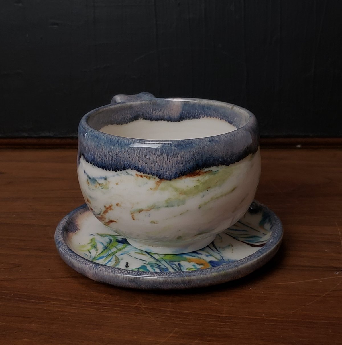 Image of 6 oz. (175 ml) Marbled Porcelain Cup and Saucer 04202501