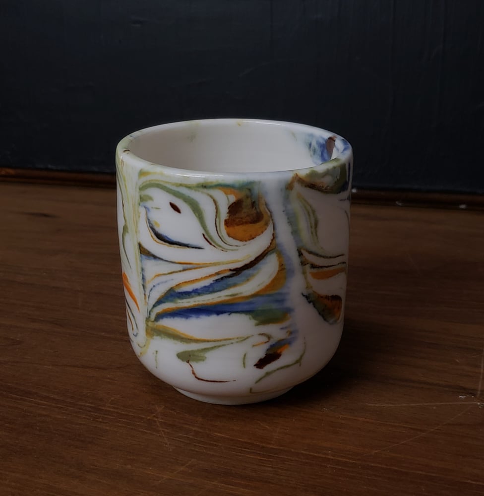 Image of 6 oz. (175 ml) Marbled Porcelain Cup 04202502