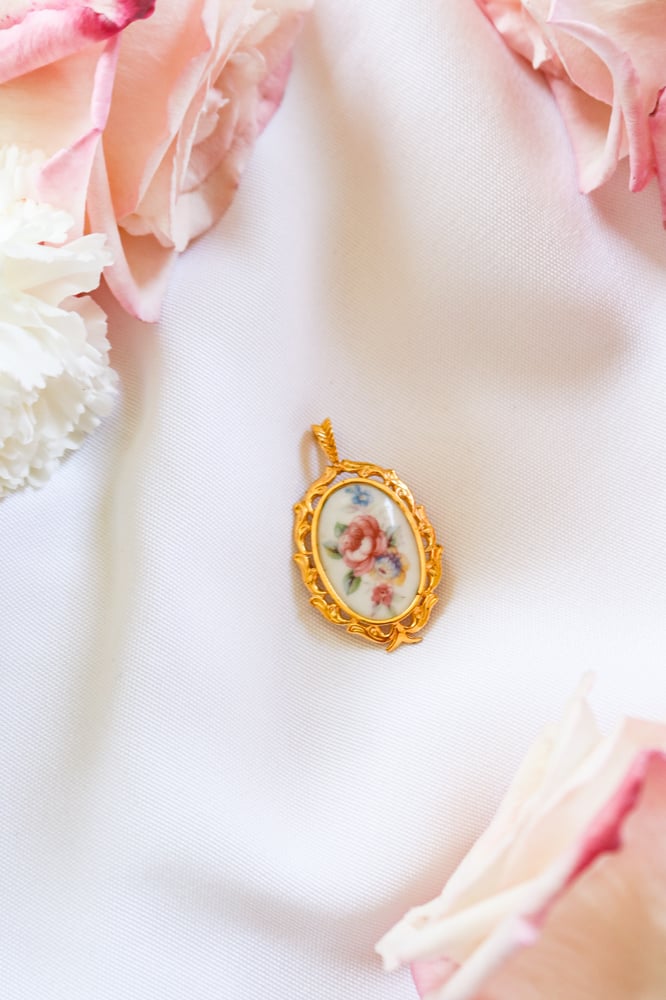 Image of Vintage Royal Grafton Porcelain Pendant from Germany With Certificate of Authenticity