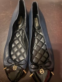 Mk blue shoes with a real leather and Authentic. 