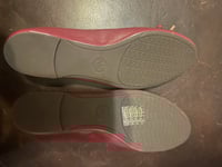 Image 4 of Mk beautiful real leather burgundy color.
