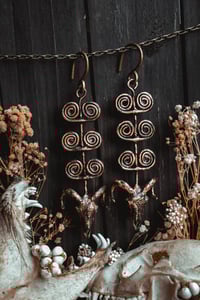 Image 2 of Spiraling rams 