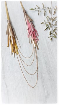 Image 6 of Collana in pelle artigianale NINFA CHAINS - Assolo 54/2025 - "India"
