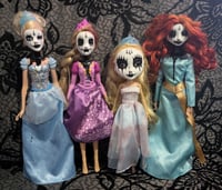 C0RPSE DOLLIES DIZNEY IV