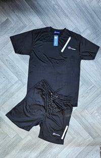 Image 2 of Mens B shorts & Tshirt