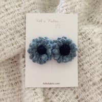 Felt Forest Flowers clip