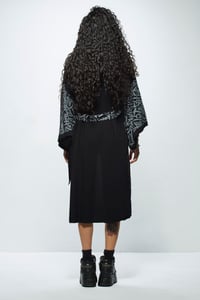 Image 4 of Cattana Kimono - Calli Grey
