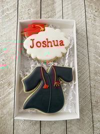 Graduation Gift Box (2 cookie) 