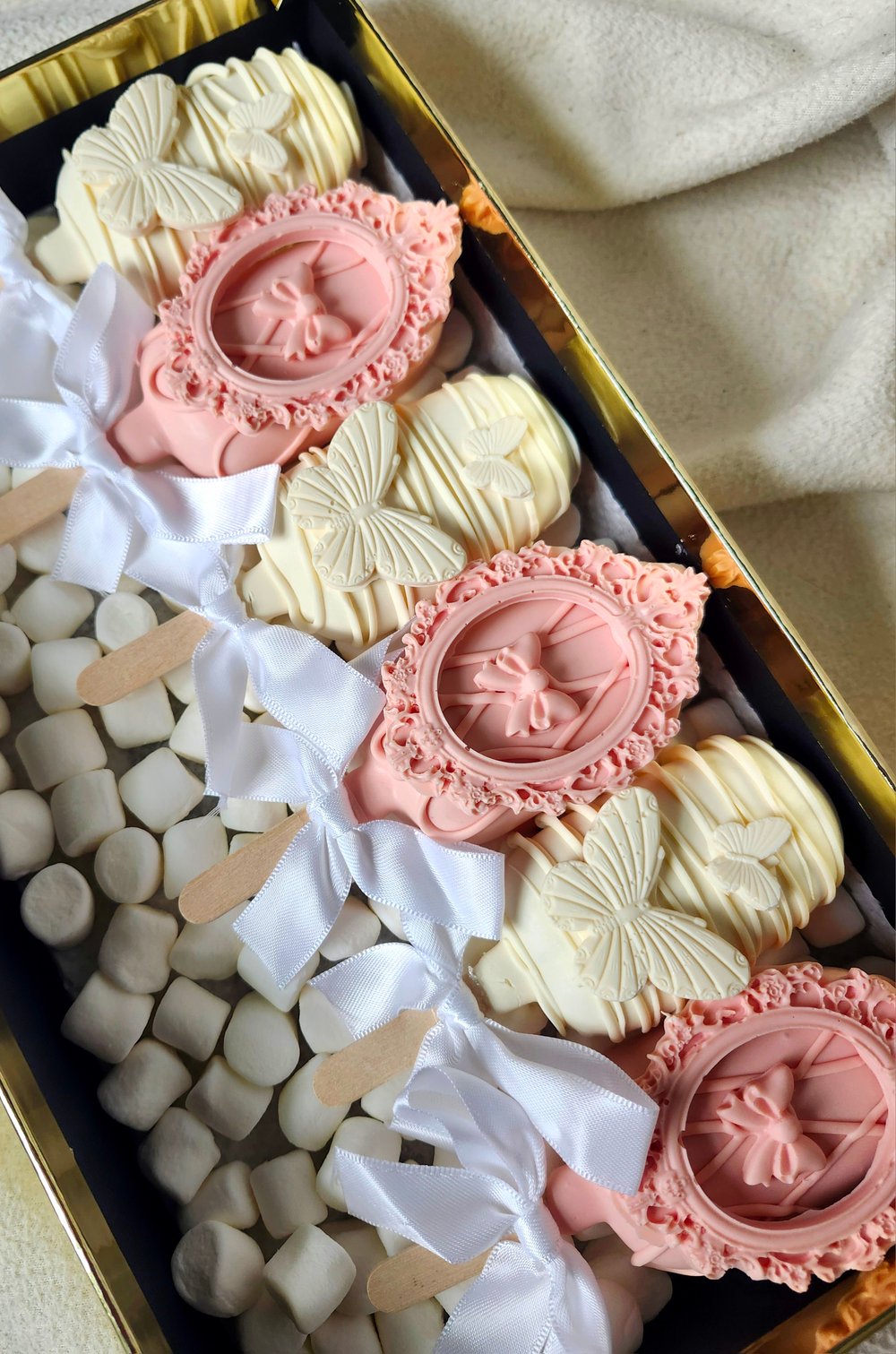 Image of Cakesicles