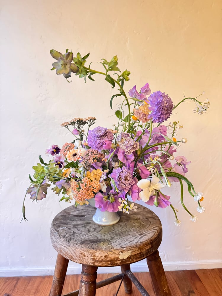 Image of Grand garden style arrangement 