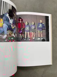 Image 3 of Smell on the Street - Yamazaki Hiroyoshi [SIGNED]