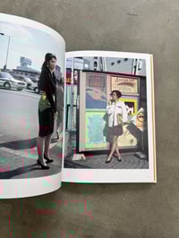 Image 12 of Smell on the Street - Yamazaki Hiroyoshi [SIGNED]