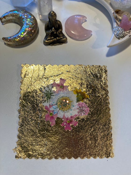 Image of Flower Gold 🌷💫✨