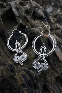 Vessel Earrings (Silver/Brass)