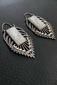Image 1 of Ornamental stone earrings (Silver/Brass)