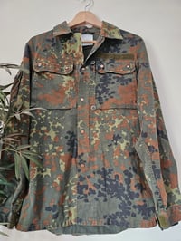 Image 6 of PRISSY VINTAGE Khaki green speckle army camouflage shirt jacket UK 8 10