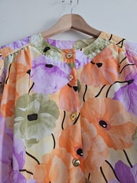 Image 4 of PRISSY VINTAGE Floral high waist gold button puff pleated bell sleeve top UK 14 16 