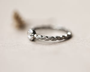 Image of Platinum 4.2mm Rose-cut diamond laurel leaf ring (LON249)