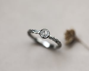 Image of Platinum 4.2mm Rose-cut diamond laurel leaf ring (LON249)