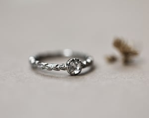 Image of Platinum 4.2mm Rose-cut diamond laurel leaf ring (LON249)
