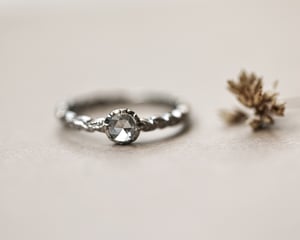 Image of Platinum 4.2mm Rose-cut diamond laurel leaf ring (LON249)