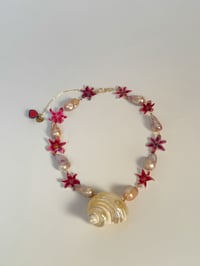 Image 1 of lily pearl petals necklace 
