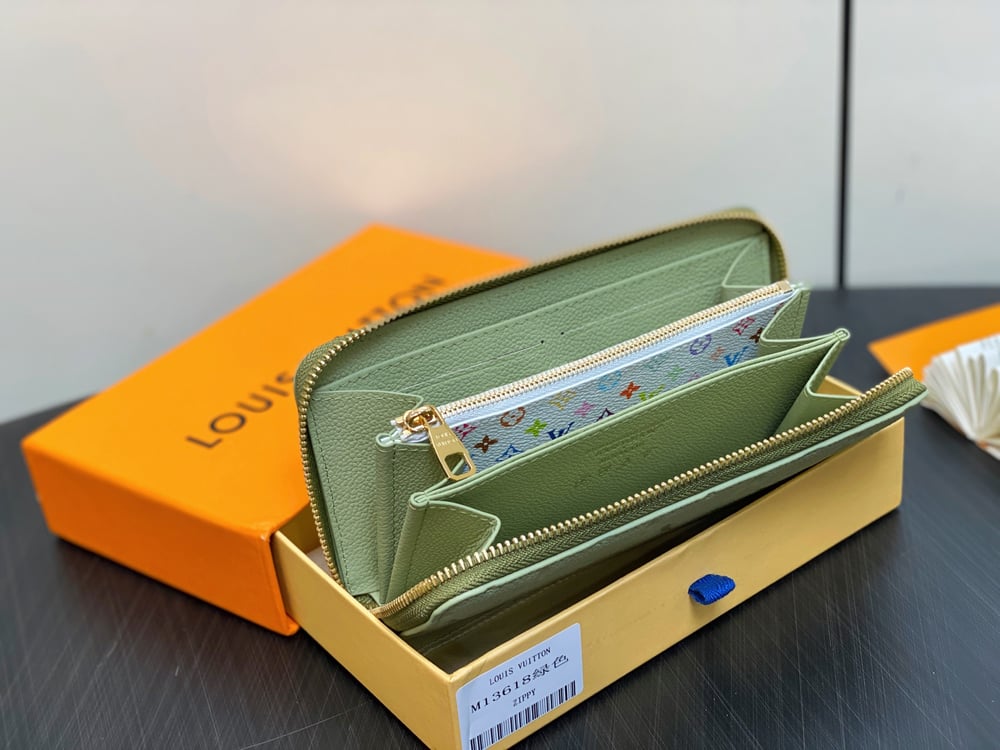LV X MK Empreinte Multi Wallet