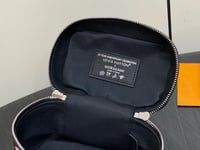 Image 11 of LV X MK Mini Makeup