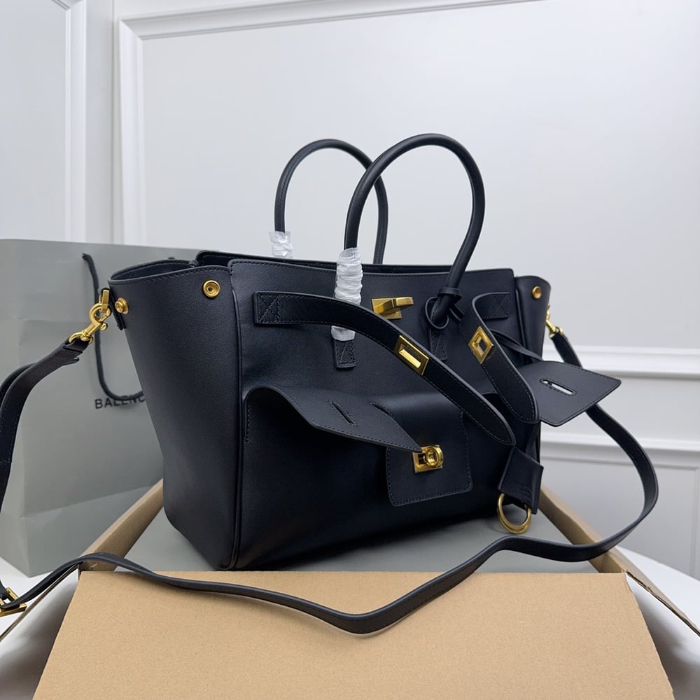 Balenciagà Bel Air