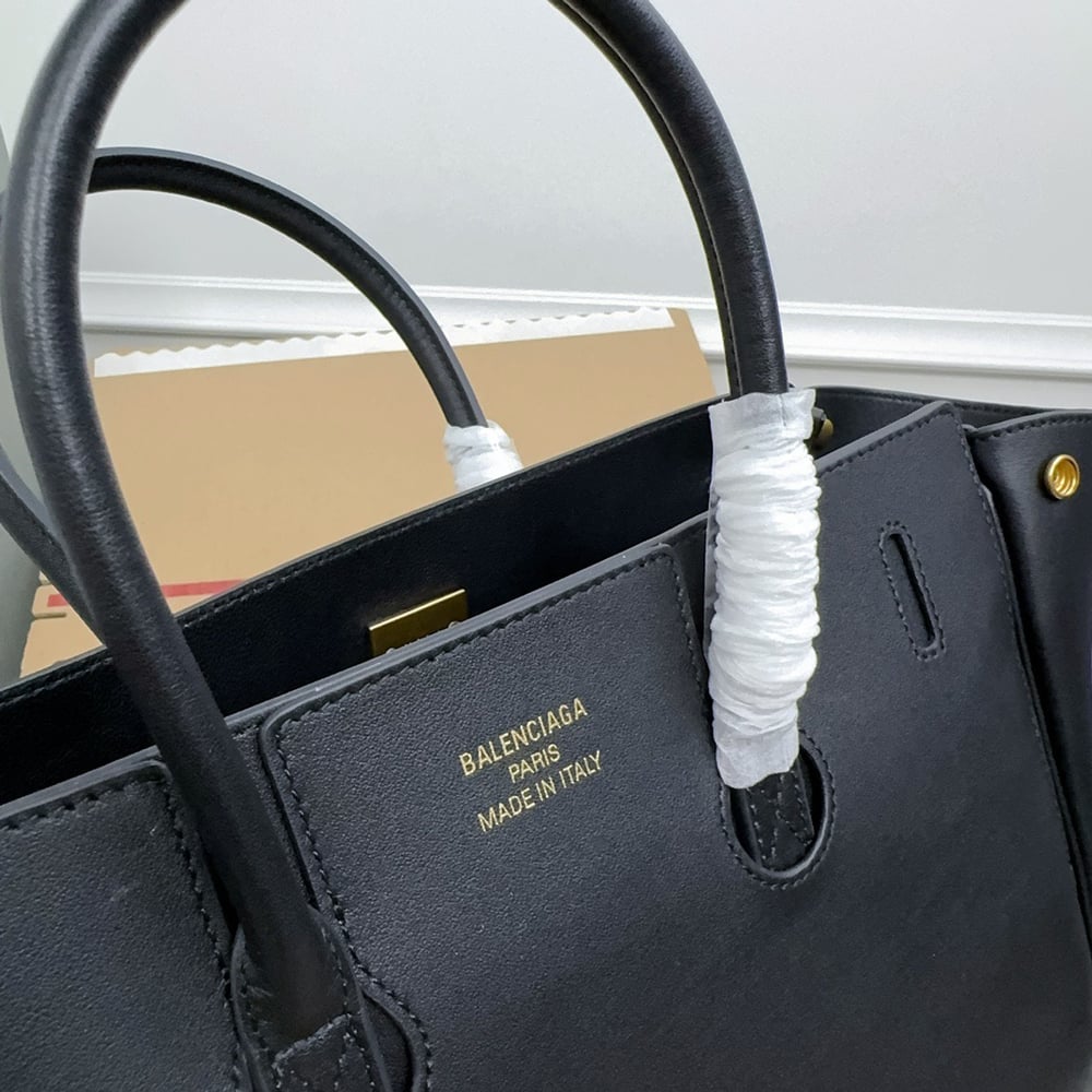 Balenciagà Bel Air