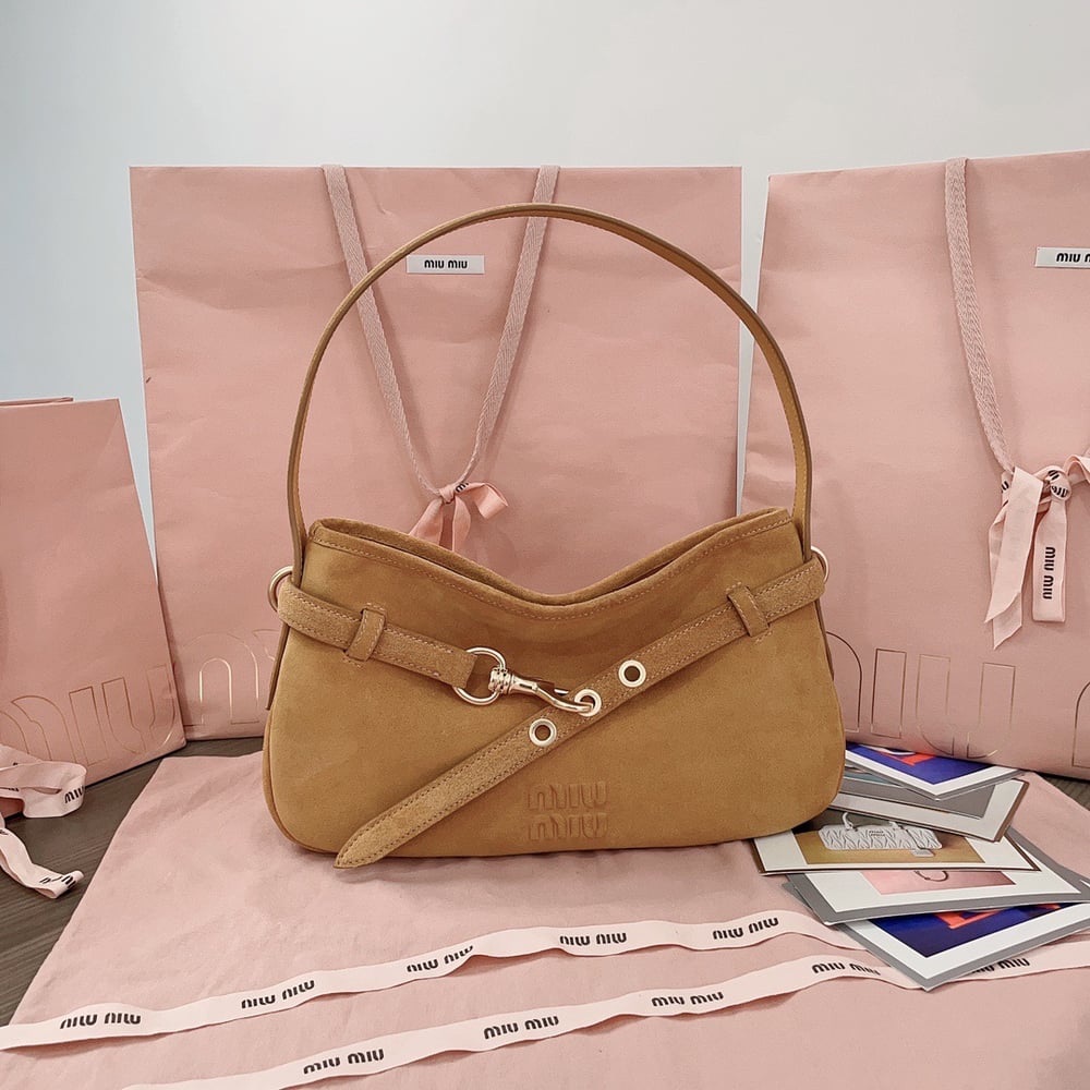 Miumiú Slouch Bag