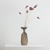 Image 4 of eyo