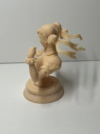 Image 2 of 3D Printed Chun-Li Bust – Street Fighter Fan Model (Pre-Sanded, Unpainted & Unassembled)