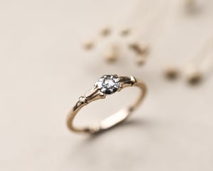 Image of 18ct gold and Platinum 'Fleur de Lys' rose-cut diamond ring (LON251)