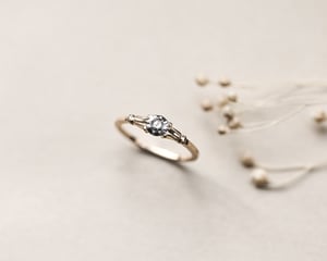Image of 18ct gold and Platinum 'Fleur de Lys' rose-cut diamond ring (LON251)