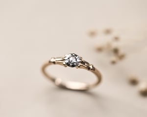 Image of 18ct gold and Platinum 'Fleur de Lys' rose-cut diamond ring (LON251)