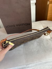 Image 15 of Louis Vuitton Monogram Pochette Accessories