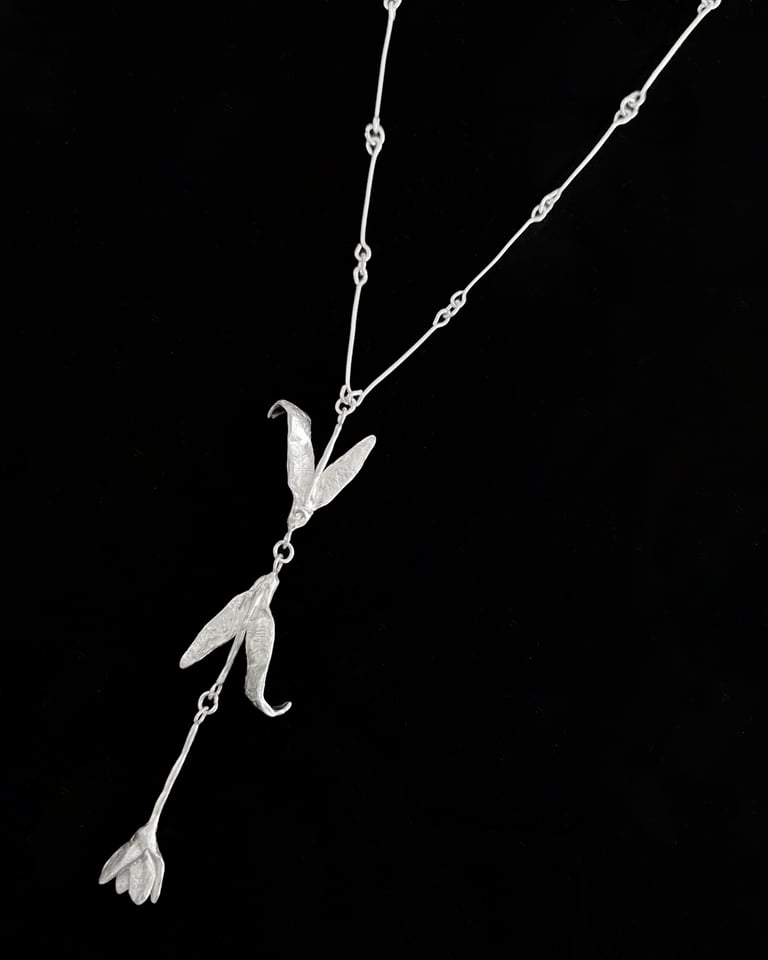 Lotus Sautoir Image 4