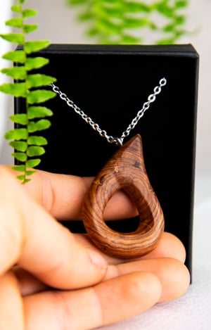 Image of Colgante Rocío en Enebro