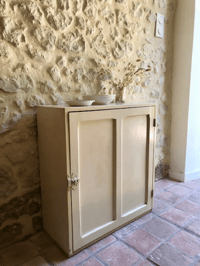 Image 2 of Petite armoire parisienne ancienne