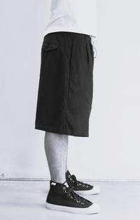 Image 3 of ORBAL WIDE SHORTS in Khaki Olive linen £185.00