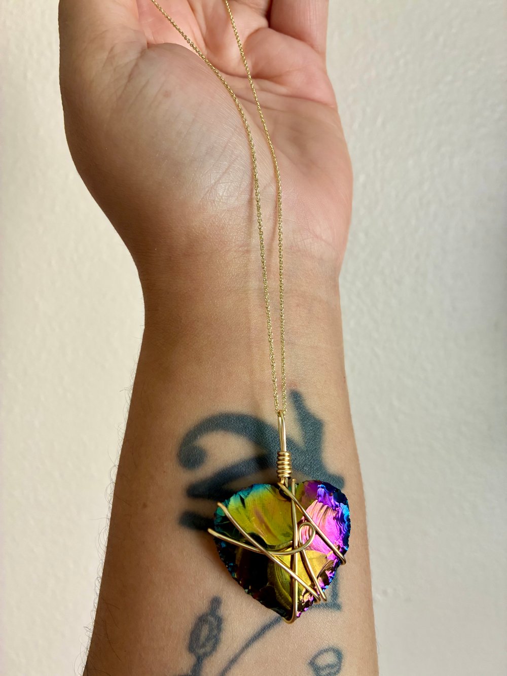 Image of ✨Rainbow Aura Heart✨