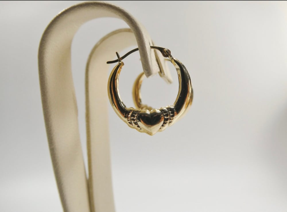 Image of Small heart earring