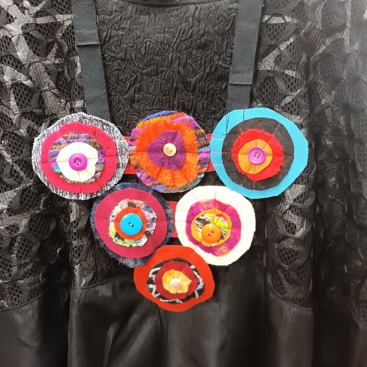 Image of "breast plate" triangle