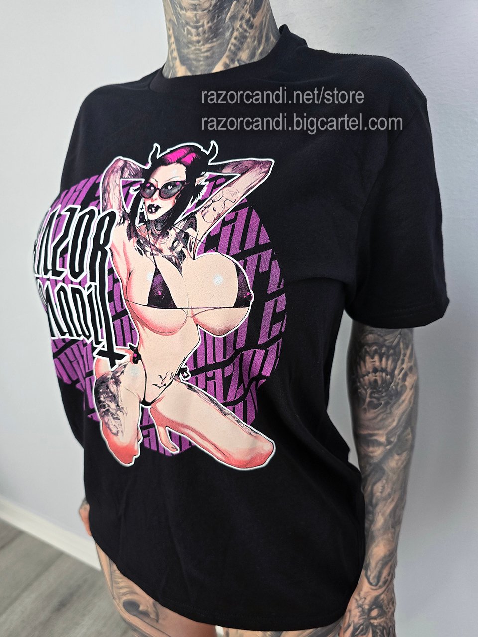 RazorCandi "Rekks" T-shirt FREE SHIPPING IN THE US