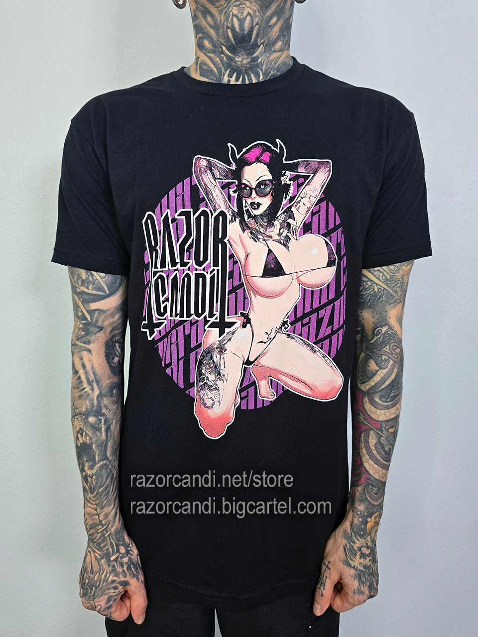 RazorCandi "Rekks" T-shirt FREE SHIPPING IN THE US